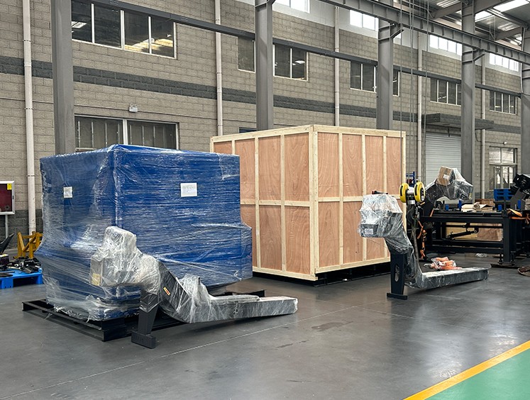 万利圆锯机出口印度助力南亚金属加工升级