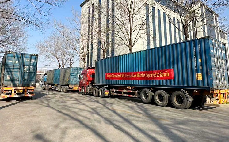 山东万利 WL-230PZ 圆锯机批量出口俄罗斯 赋能中俄工业制造效率革命​